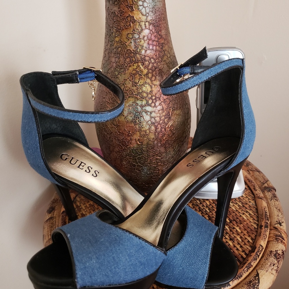 Beautiful Guess Jean Heels - Picture 2 of 3